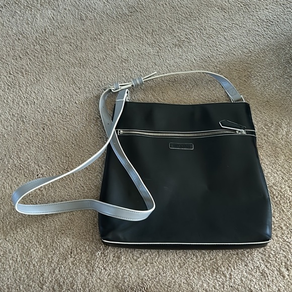 SOLD- Leather Vera Bradley Color Block Large Hipster - Picture 2 of 7